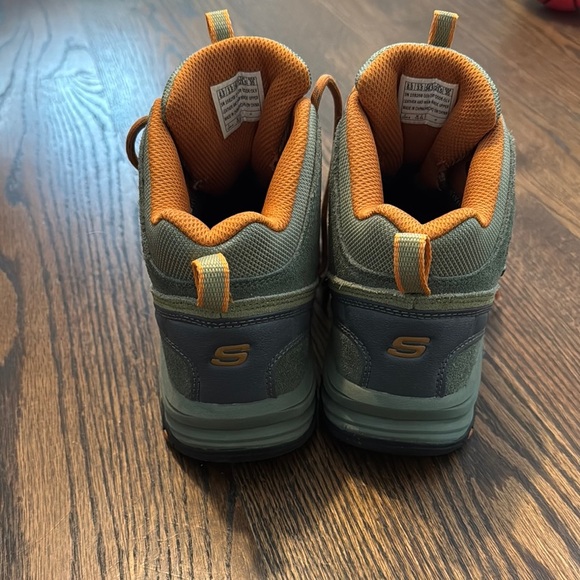 Skechers Green and Orange Hiking Boots with Ankle Support - Picture 3 of 5